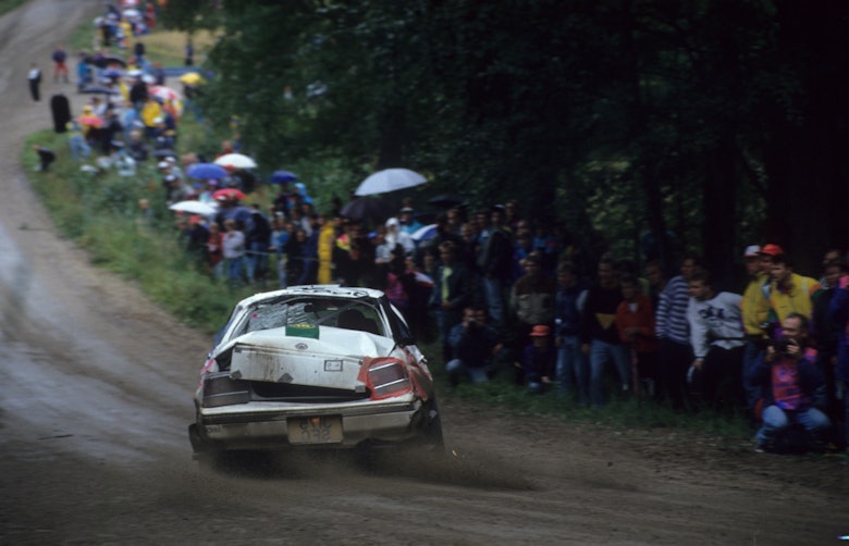 Colin McRae / Derek Ringer - Subaru Legacy 4WD - 1992 WRC 1000 Lakes Finland