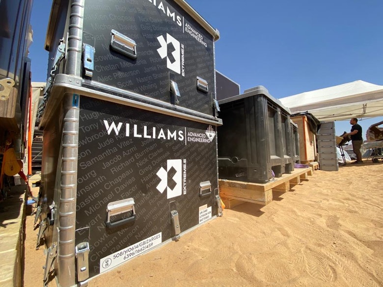 xe-desert-xprix-williams-boxes