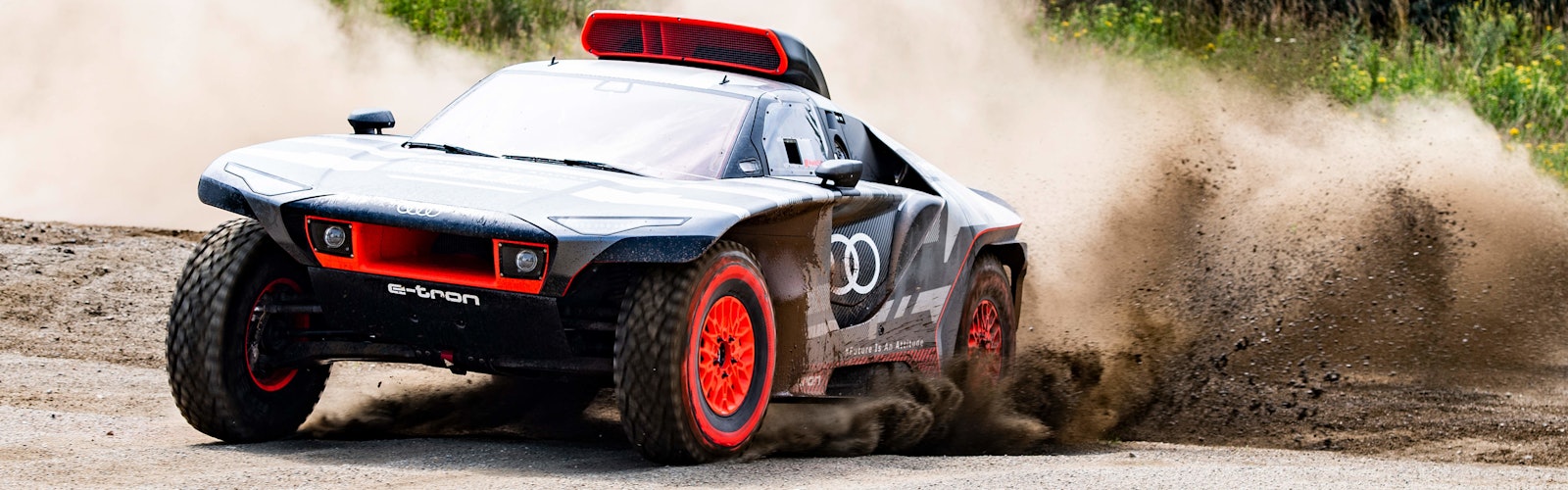 Road to Dakar – Test Audi Sport