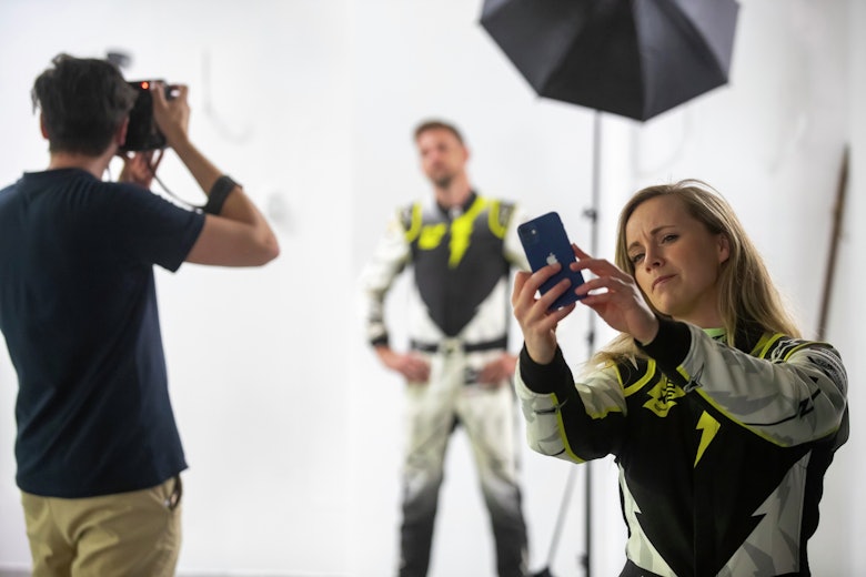 Mikaela Ahlin-Kottulinsky (SWE), JBXE Extreme-E Team takes a selfie